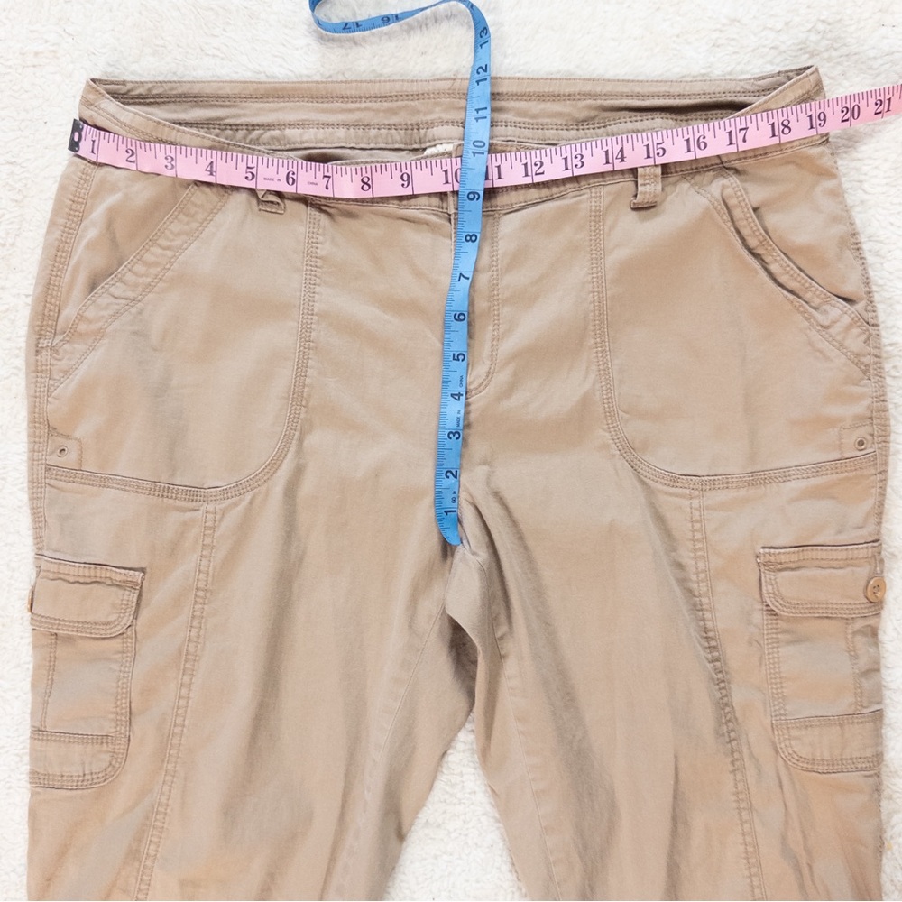 Vintage Y2K Faded Glory Khaki Cargo Capri Pants Plus Size 16 - Picture 5 of 7